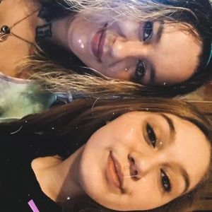 Meet your Posher, Mel